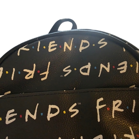 🆕️ "Friends" Mini Backpack - Picture 4 of 8